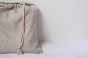 Organic hemp bed set in natural colour. 