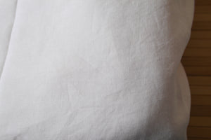 Organic hemp bedset in white. White hemp bed sheets. Organic. Natural. Sustainable.